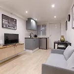 Appartement De Charme Au Coeur Du Sentier